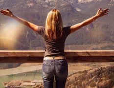 Zara : ce superbe jean vous fera des fesses d’enfer et un look de dingue pour cet été !